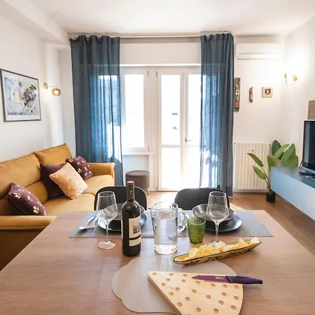 Angelico Terrace Modern * Floransa
